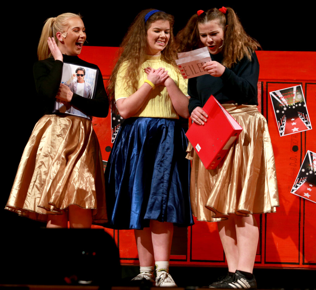 Alex Shearer (right) as the new girl in school with Millie Moser (left) and Molly O’Hagan (middle). PHOTO/SUZANNE OLIVER