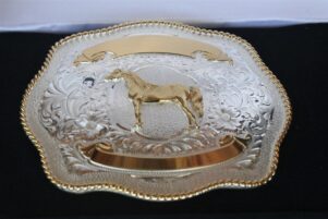 A closer look at the winner's buckle.