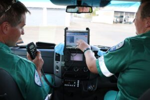 Doug Hosking and Anne Meyer set out to their first job of the day.. PHOTO/HAYLEY GASTMEIER